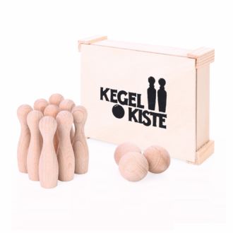 Kegelspiel in Holzkiste